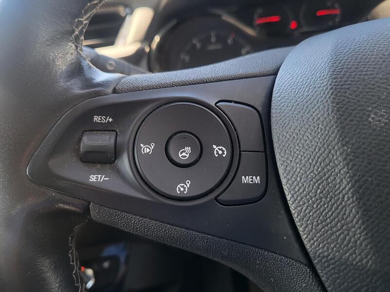 Vauxhall Corsa Turbo SE Premium - U1018