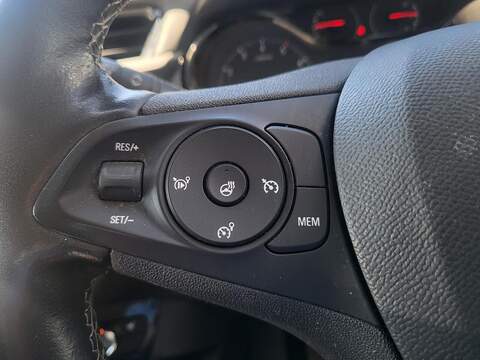 Vauxhall Corsa Turbo SE Premium - U1018