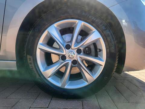 Vauxhall Corsa Turbo SE Premium - U1018