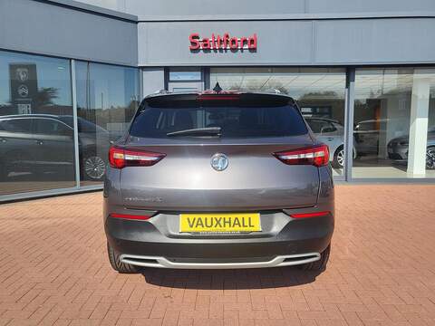 Vauxhall Grandland X Turbo Business Edition Nav - U1020