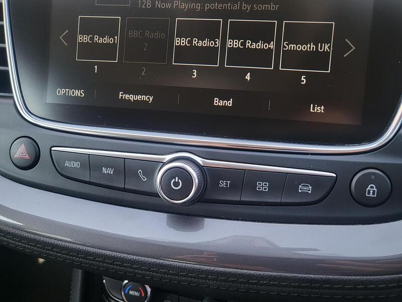 Vauxhall Grandland X Turbo Business Edition Nav - U1020