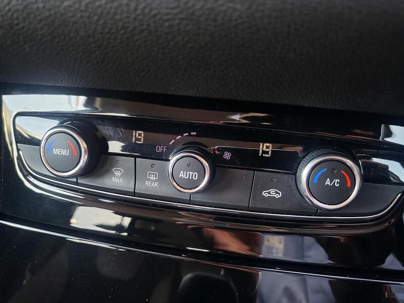 Vauxhall Grandland X Turbo Business Edition Nav - U1020