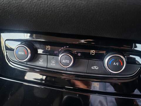 Vauxhall Grandland X Turbo Business Edition Nav - U1020
