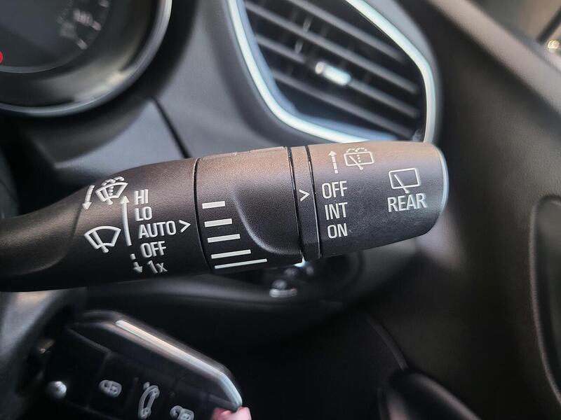 Vauxhall Grandland X Turbo Business Edition Nav - U1020