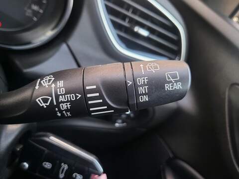 Vauxhall Grandland X Turbo Business Edition Nav - U1020