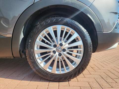 Vauxhall Grandland X Turbo Business Edition Nav - U1020