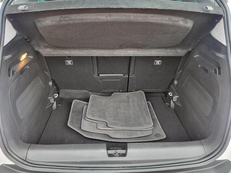 Vauxhall Crossland Turbo Ultimate - U1021