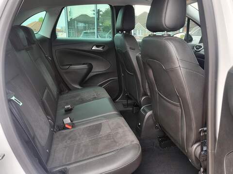 Vauxhall Crossland Turbo Ultimate - U1021