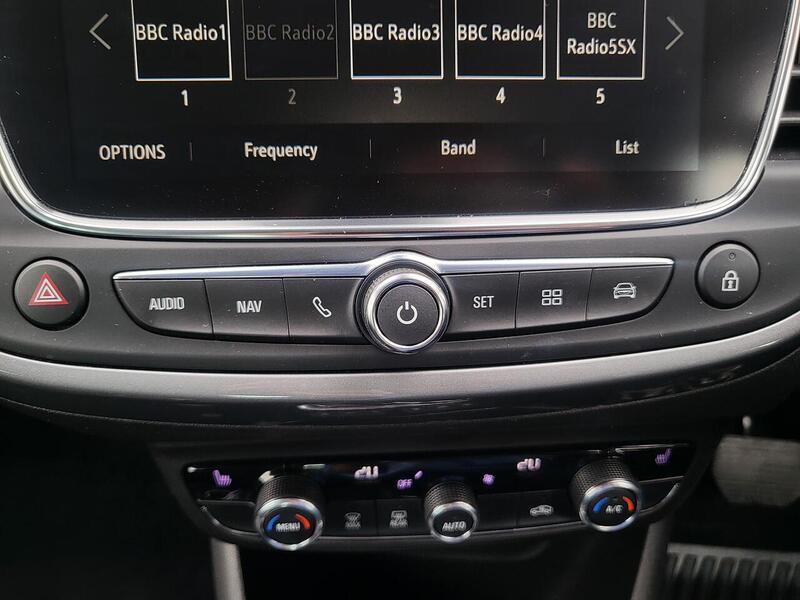 Vauxhall Crossland Turbo Ultimate - U1021