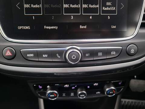 Vauxhall Crossland Turbo Ultimate - U1021
