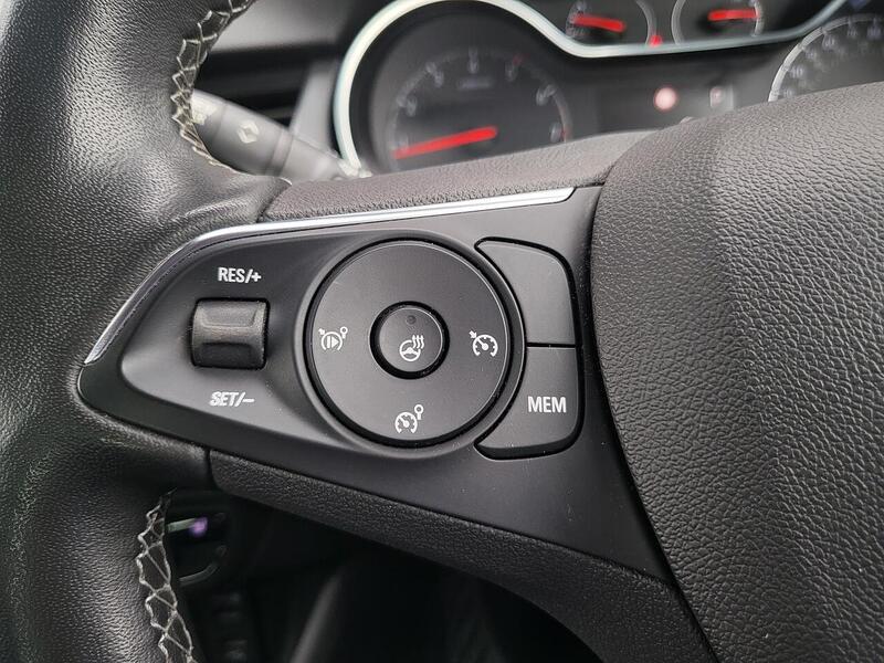 Vauxhall Crossland Turbo Ultimate - U1021