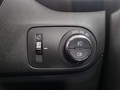 Vauxhall Crossland Turbo Ultimate - U1021