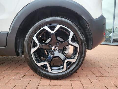 Vauxhall Crossland Turbo Ultimate - U1021