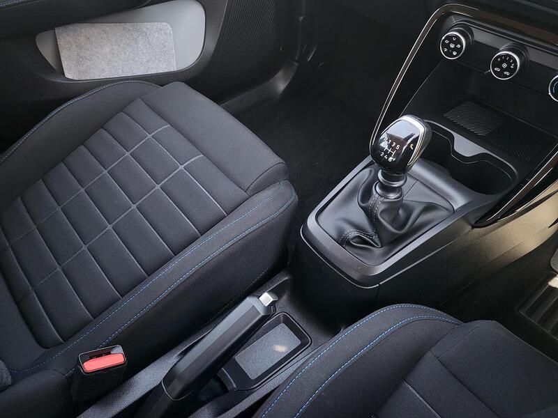 Citroen C3 1.2 Turbo PLUS Hatchback 5dr Petrol Manual Euro 6 (s/s) (100 ps) - U1033