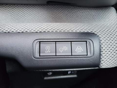 Citroen C3 1.2 Turbo PLUS Hatchback 5dr Petrol Manual Euro 6 (s/s) (100 ps) - U1033