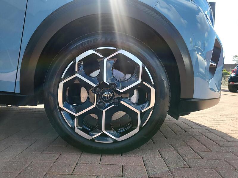 Citroen C3 1.2 Turbo PLUS Hatchback 5dr Petrol Manual Euro 6 (s/s) (100 ps) - U1035