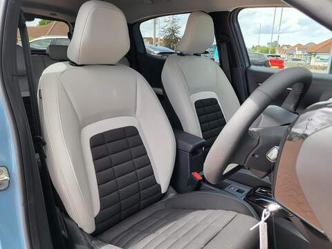 Citroen C3 Aircross 1.2 Hybrid MAX SUV 5dr Petrol Hybrid e-DSC Euro 6 (s/s) (136 ps) - U1036