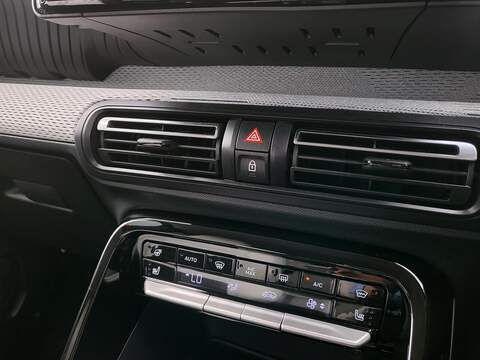Citroen C3 Aircross 1.2 Hybrid MAX SUV 5dr Petrol Hybrid e-DSC Euro 6 (s/s) (136 ps) - U1036