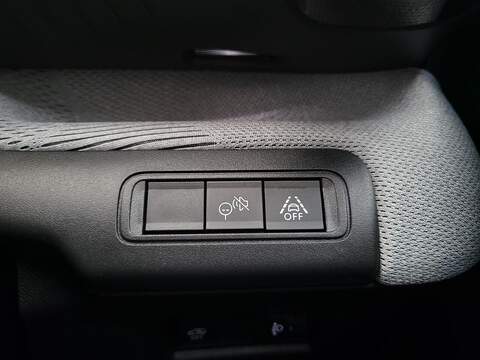 Citroen C3 Aircross 1.2 Hybrid MAX SUV 5dr Petrol Hybrid e-DSC Euro 6 (s/s) (136 ps) - U1036