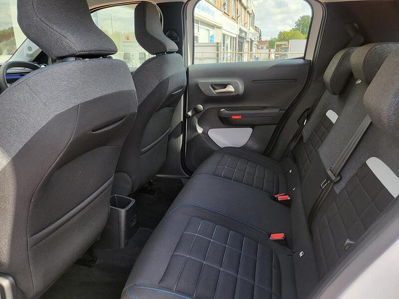 Citroen C3 1.2 Turbo PLUS Hatchback 5dr Petrol Manual Euro 6 (s/s) (100 ps) - U1038