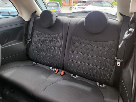 Fiat 500 1.0 MHEV Top Hatchback 3dr Petrol Manual Euro 6 (s/s) (70 bhp) - U1047