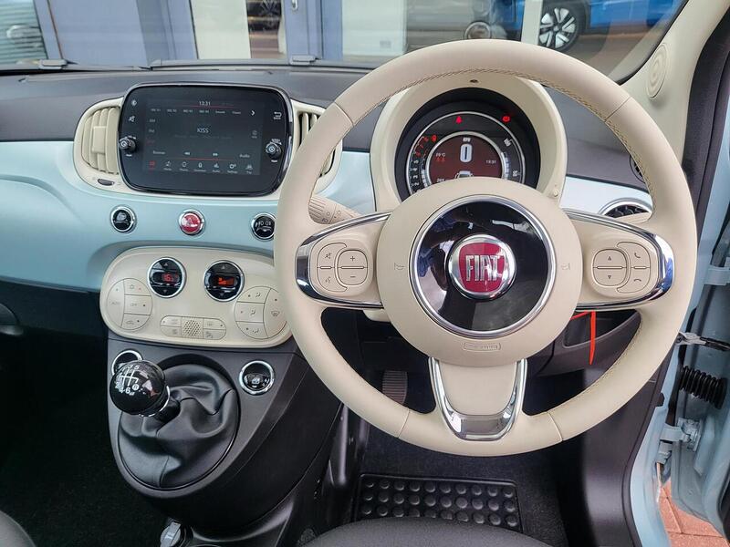 Fiat 500 1.0 MHEV Top Hatchback 3dr Petrol Manual Euro 6 (s/s) (70 bhp) - U1047