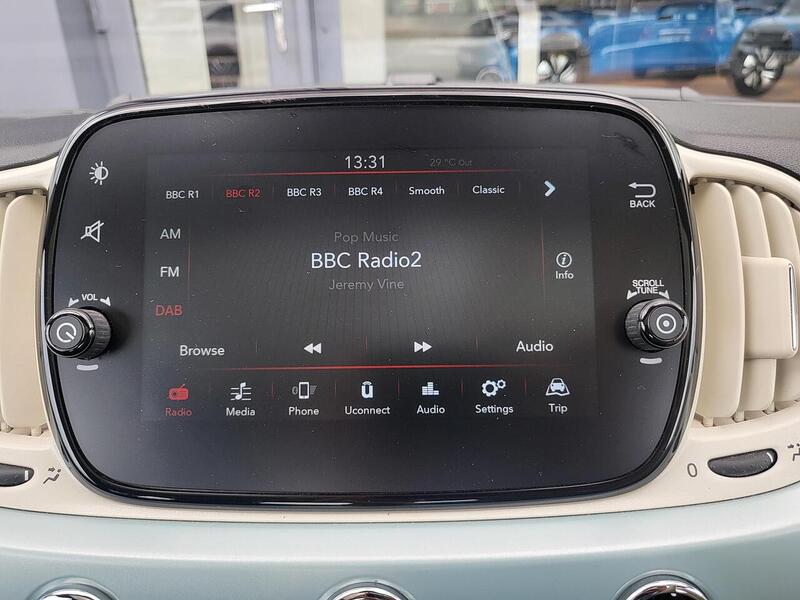 Fiat 500 1.0 MHEV Top Hatchback 3dr Petrol Manual Euro 6 (s/s) (70 bhp) - U1047