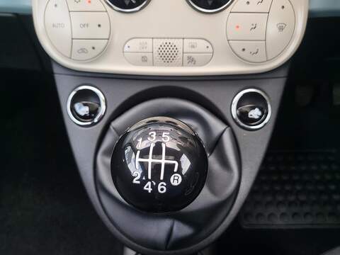 Fiat 500 1.0 MHEV Top Hatchback 3dr Petrol Manual Euro 6 (s/s) (70 bhp) - U1047