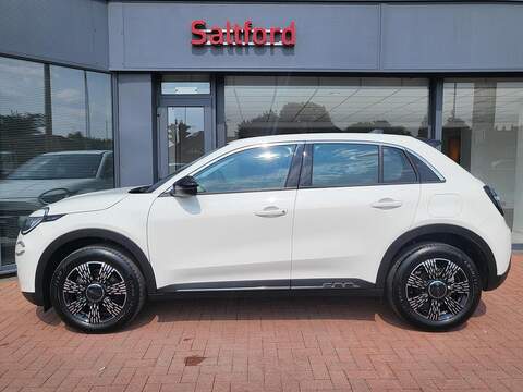 Fiat 600 1.2 MHEV SUV 5dr Petrol Hybrid e-DCT Euro 6 (s/s) (100 ps) 1.2 5dr SUV Automatic Petrol Hybrid - U1049