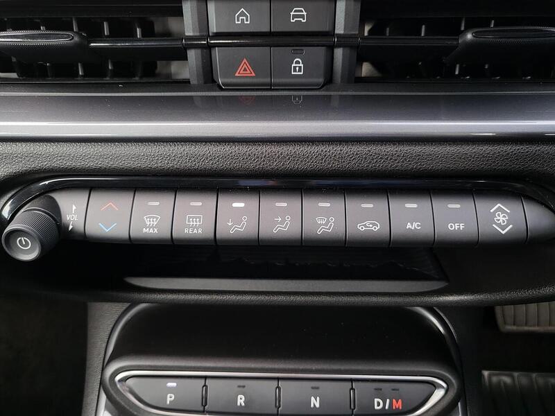 Fiat 600 1.2 MHEV SUV 5dr Petrol Hybrid e-DCT Euro 6 (s/s) (100 ps) 1.2 5dr SUV Automatic Petrol Hybrid - U1049
