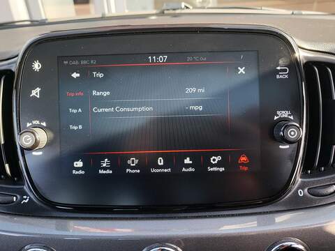 Fiat 500 MHEV - U919