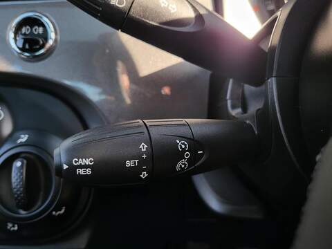 Fiat 500 MHEV - U919