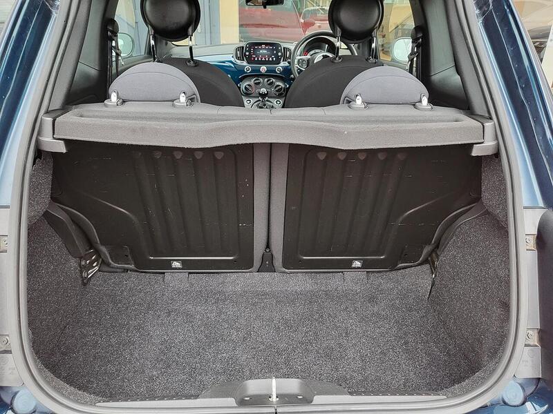 Fiat 500 MHEV - U929