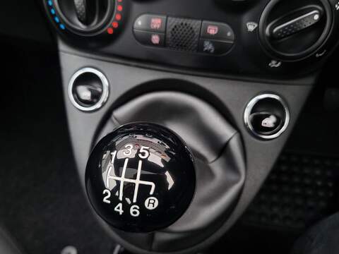 Fiat 500 MHEV - U929