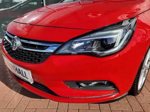 Vauxhall Astra, 1.6i Turbo SRi Hatchback 5dr Petrol Manual Euro 6 (s/s) (200 ps)