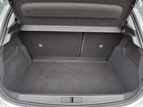 Vauxhall Corsa Design - U950