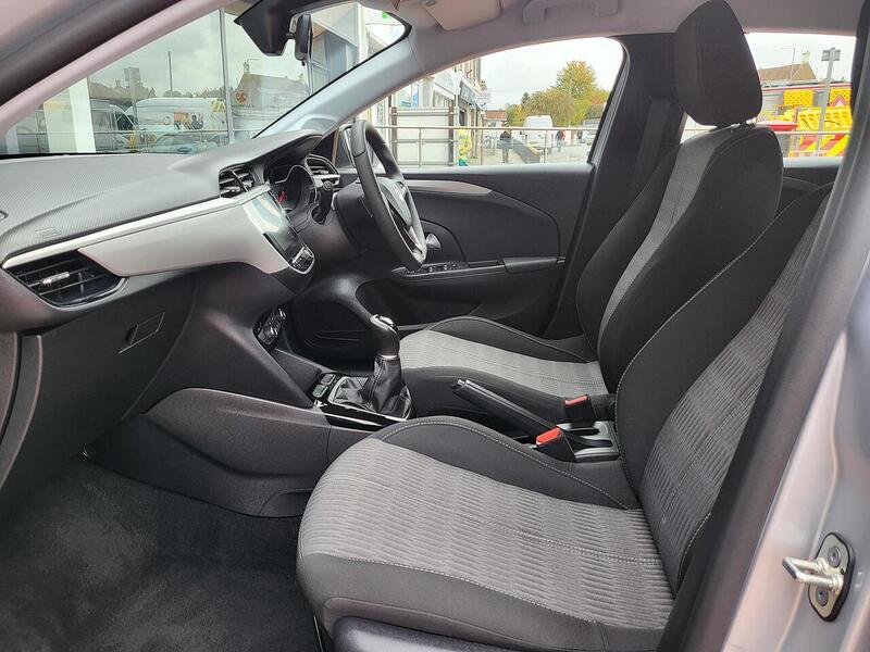 Vauxhall Corsa Design - U950