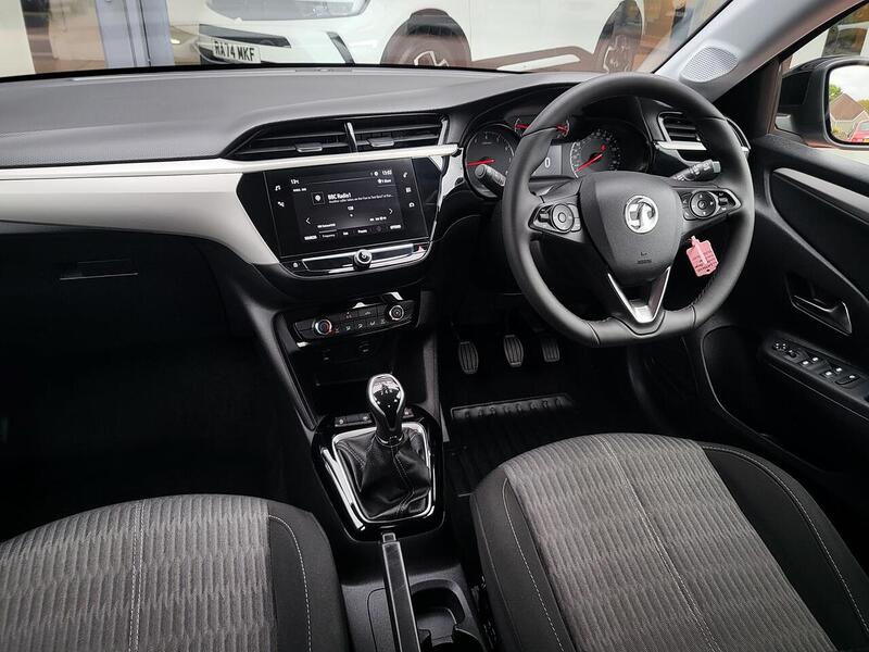Vauxhall Corsa Design - U950