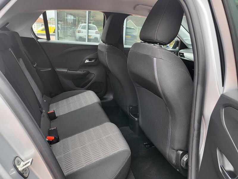 Vauxhall Corsa Design - U950
