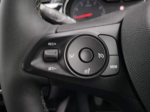 Vauxhall Corsa Design - U950