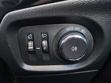 Vauxhall Corsa Turbo SE Nav Premium 