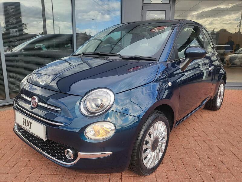 Fiat 500C MHEV - U952