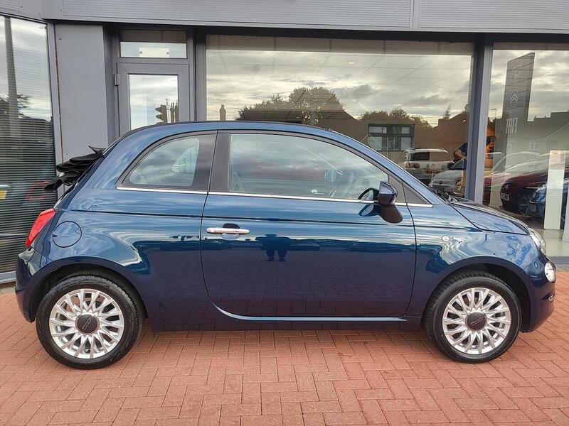 Fiat 500C MHEV - U952