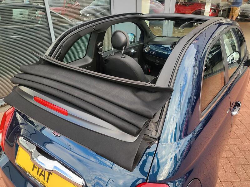 Fiat 500C MHEV - U952