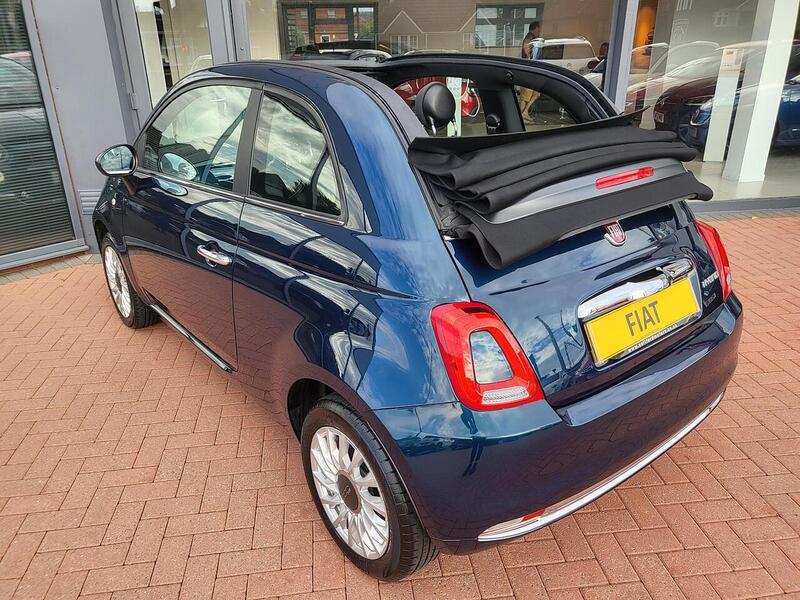 Fiat 500C MHEV - U952