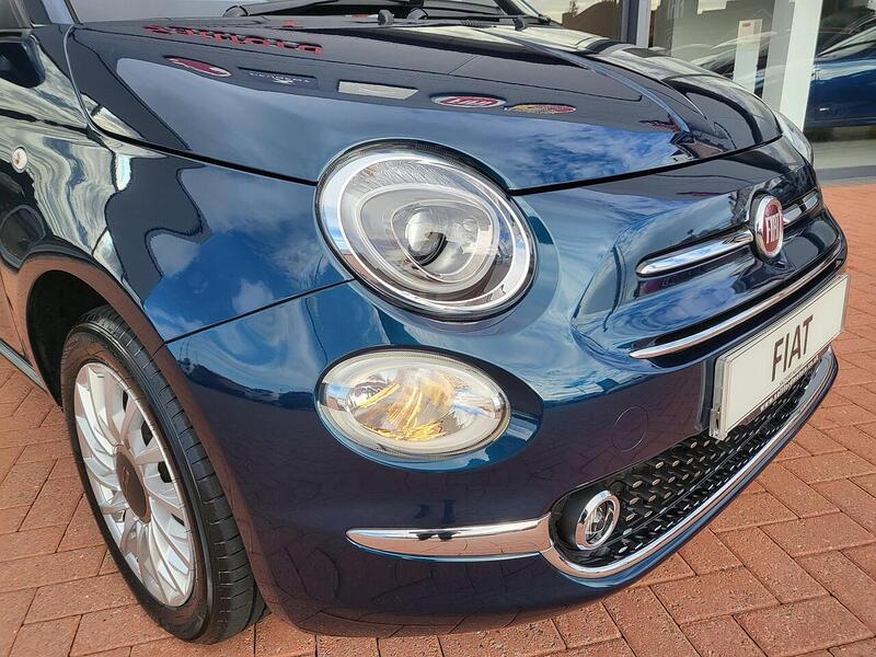 Fiat 500C MHEV - U952