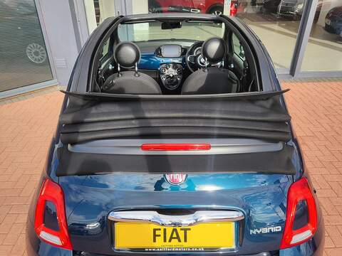 Fiat 500C MHEV - U952