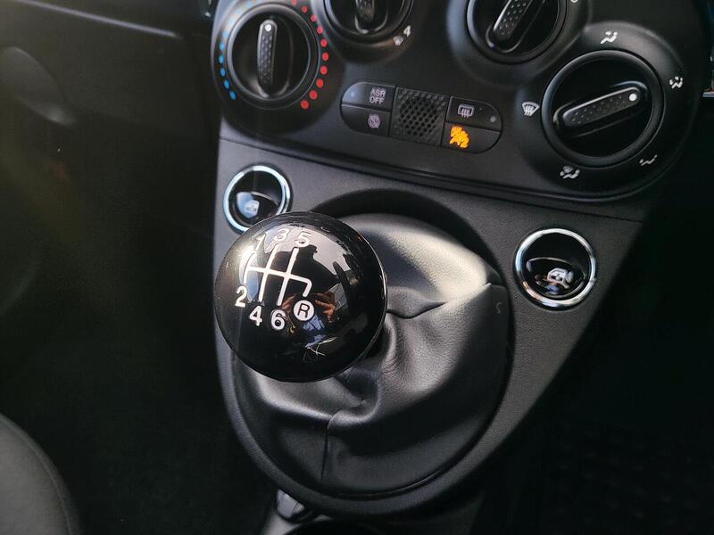 Fiat 500C MHEV - U952