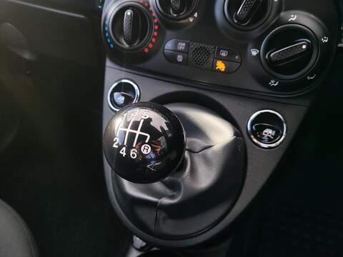 Fiat 500C MHEV - U952