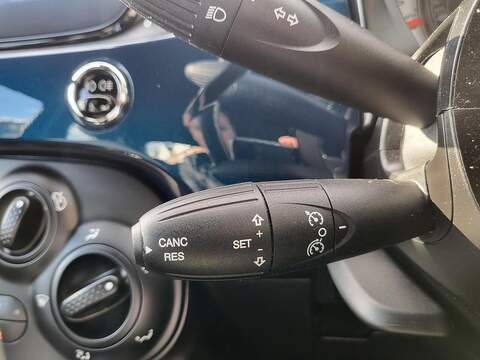 Fiat 500C MHEV - U952